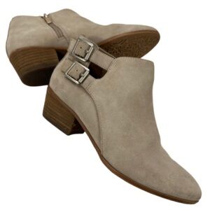 Clarks Spye Astro Suede Ankle Booties